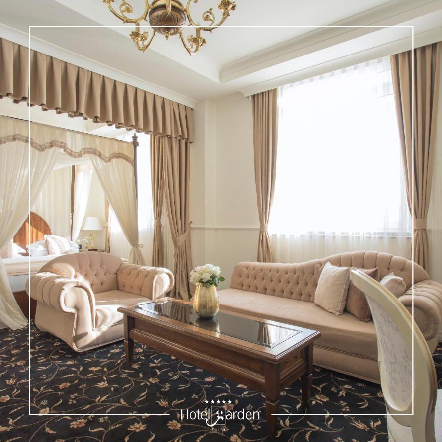 Hotel Garden 프리슈티나 외부 사진