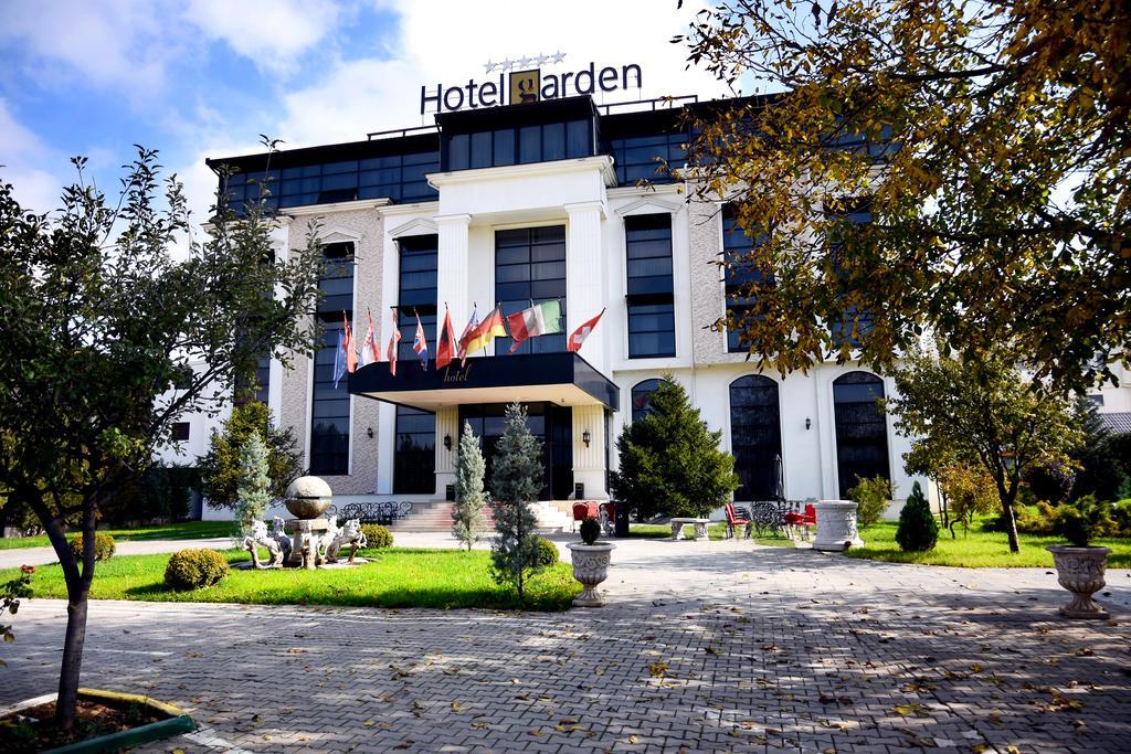 Hotel Garden 프리슈티나 외부 사진